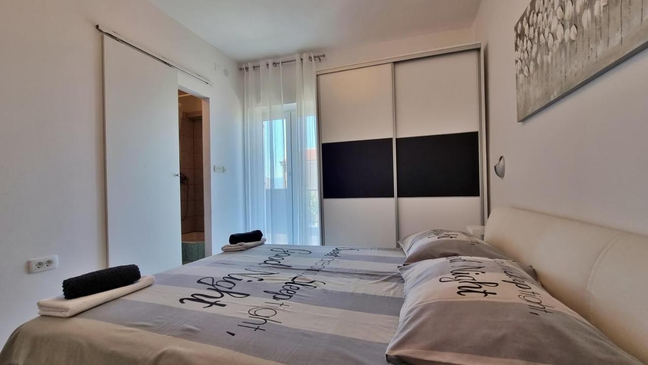 Apartment Milana Duće エクステリア 写真